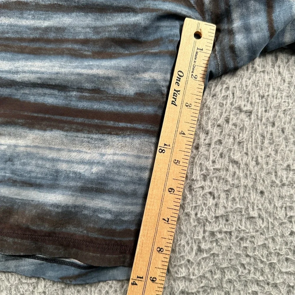 Lululemon Men's Current State Board‎ Shorts Size 31 Striped Swim Trunks